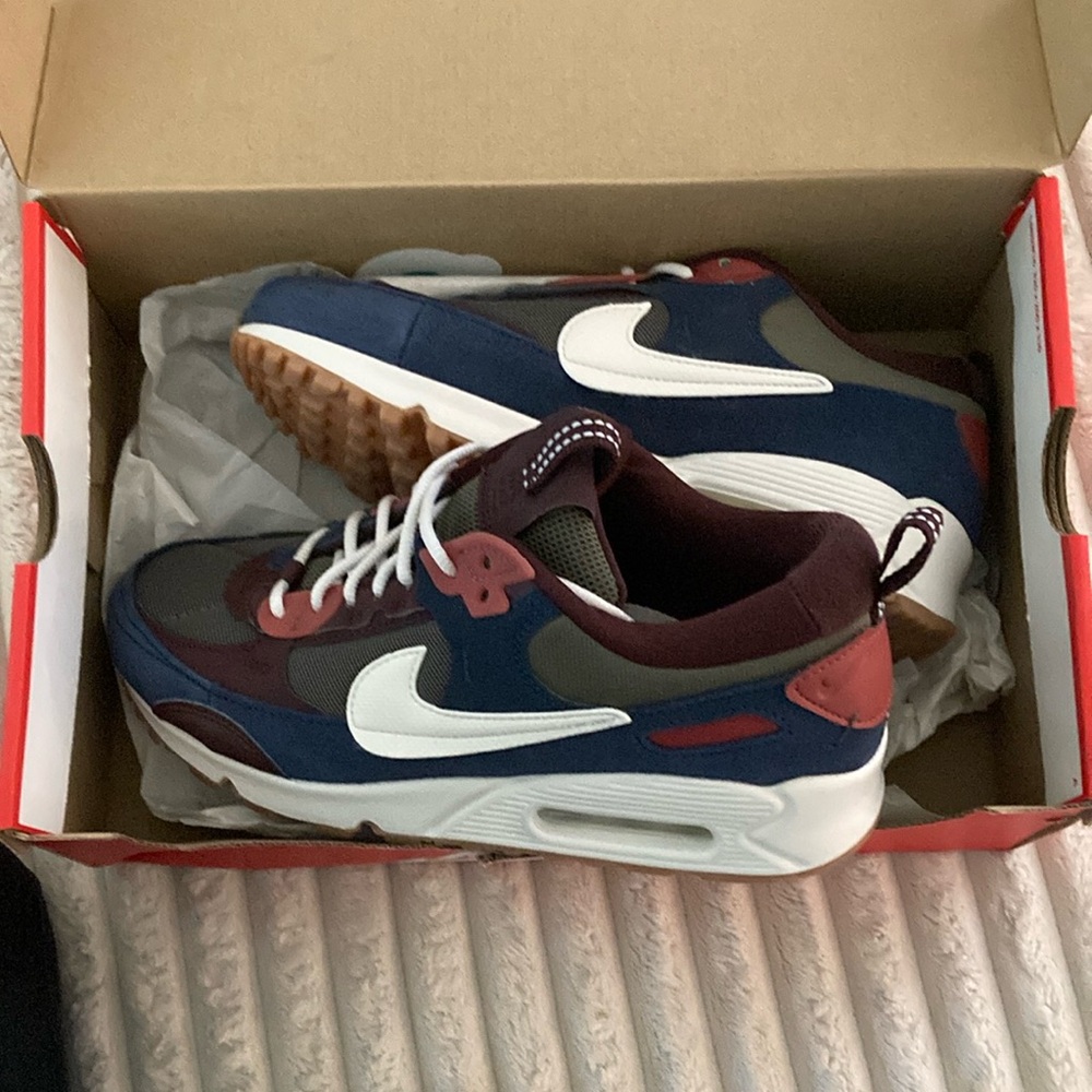 Nike Air Max Sneakers in Navy and Maroon